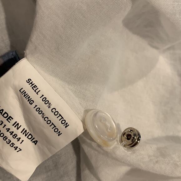 ESHAKTI WAYWARD FANCIES Floral Peplum Top 2X - Picture 9 of 10